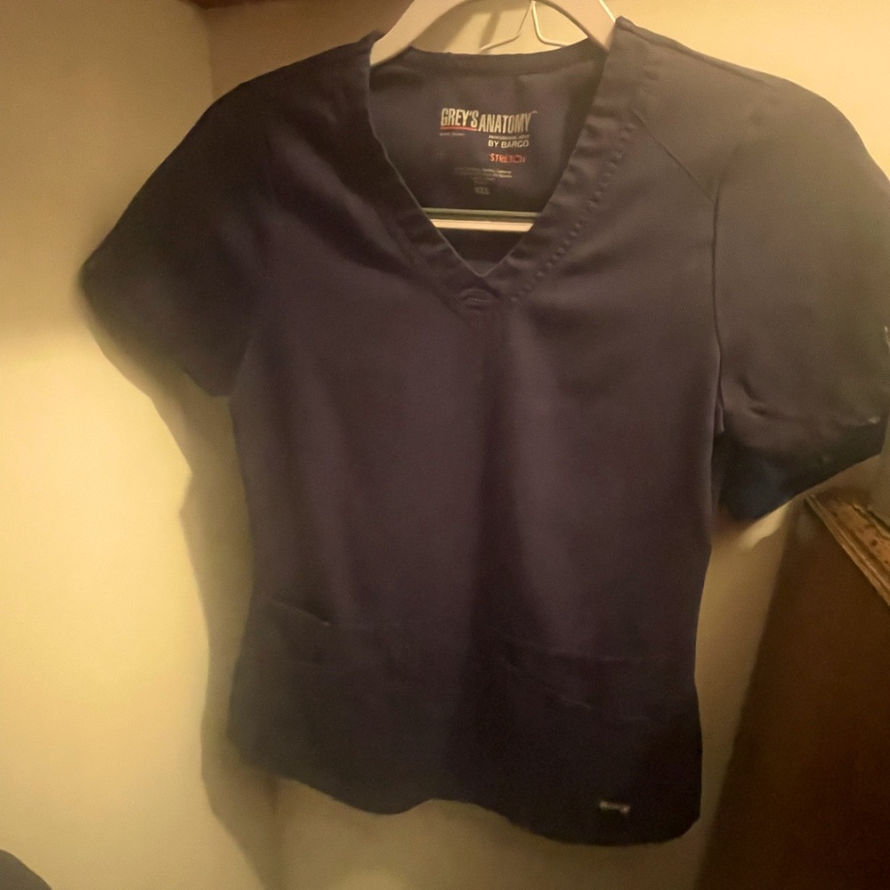 XXS Greys Anatomy women’s scrub top. Dark blue